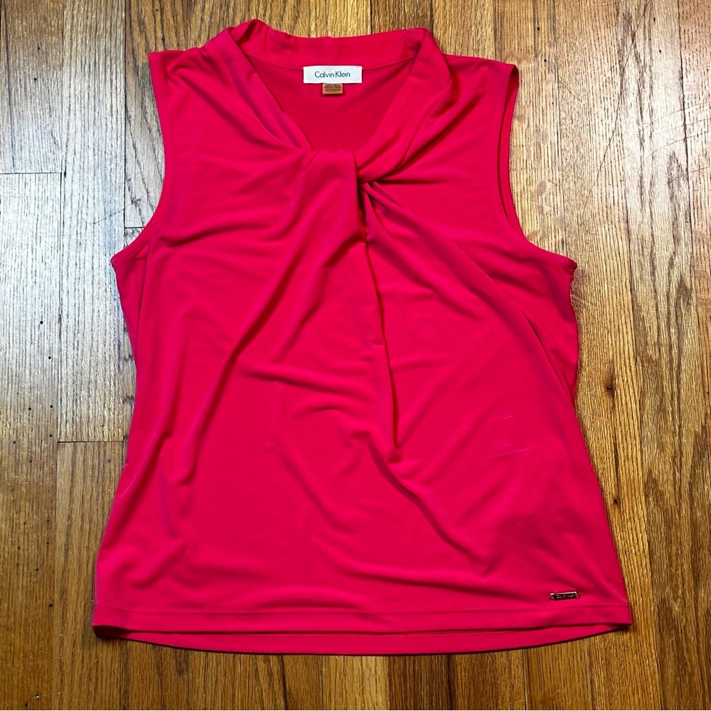 Calvin Klein Red Asymmetrical Sleeveless Blouse Womens Size Small Petite